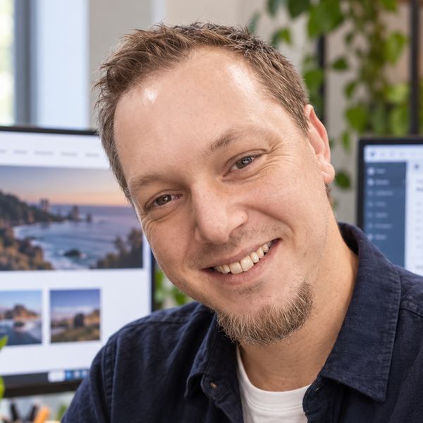 Simon, co-founder of SiVi